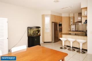 Kitchen/Dining (2012-02-01)