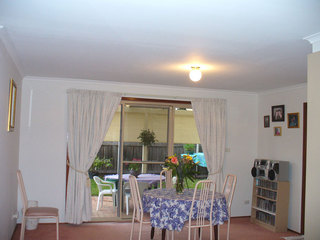 Family/dining (2005-11-03)