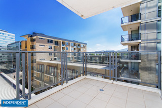 Balcony (2013-02-19)