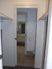Bathroom (2012-11-09)