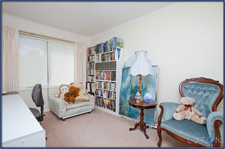Bedroom 2 (2011-06-22)