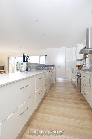 Kitchen (2006-06-01)