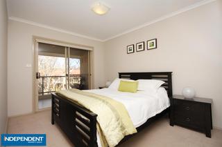 Bedroom 1 (2011-05-31)
