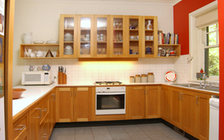 Kitchen (2003-11-18)