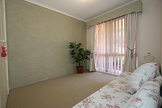 Bed 2 (2007-11-14)
