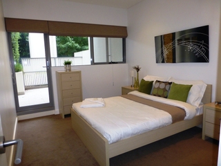 Bedroom 1 (2015-02-27)