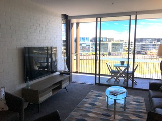 Living Room (2017-04-11)