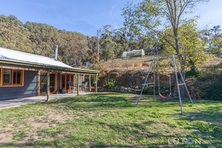 Front Lawn (2019-04-12)