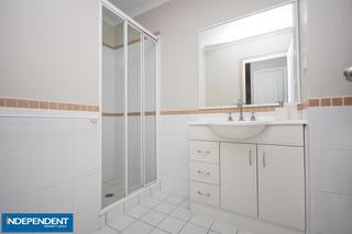 Bathroom (2011-05-31)