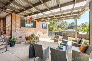 Covered Entertaining Area (2016-12-08)
