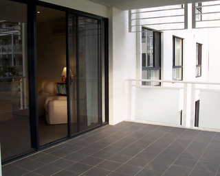 Balcony (2006-05-01)