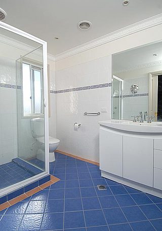 Ensuite (2005-07-07)