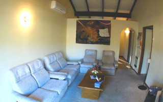 Lounge (2002-11-18)