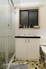 Ensuite (2012-03-27)