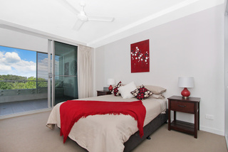 Bedroom 1 (2015-03-16)