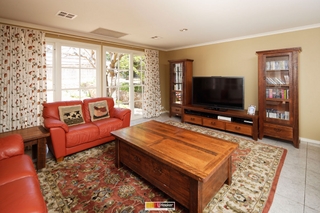 Family Room (2010-10-20)