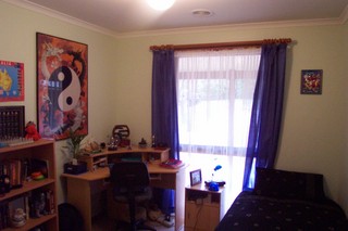 Bed 3 (2004-09-14)