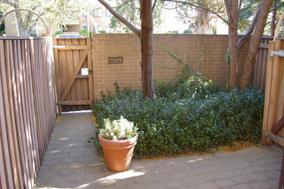 Front Court Yard (2007-10-03)
