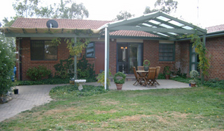Entertaining area (2004-05-12)
