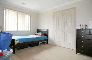 Bed 2 (2008-02-13)