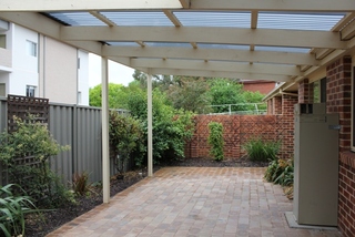 Courtyard (2014-03-19)