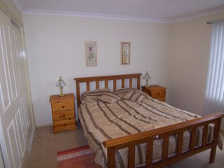 Bed 1 (2008-06-12)