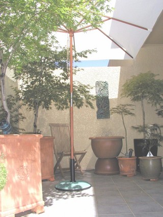 Courtyard 2 (2005-04-20)