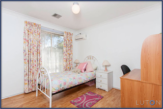 Bedroom (2013-10-09)