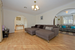 Living Room (2013-03-26)