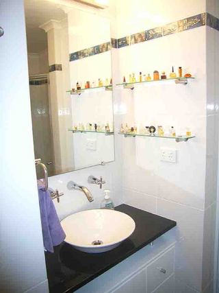 Ensuite (2006-08-31)