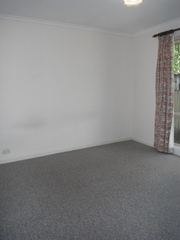 Bedroom 2 (2014-02-21)