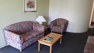 Lounge (2013-12-30)