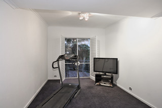 Bedroom (2015-05-22)