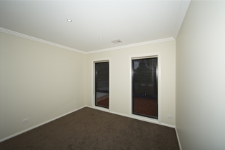 Bedroom (2014-03-31)