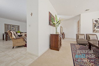 Formal Lounge Room (2012-04-20)