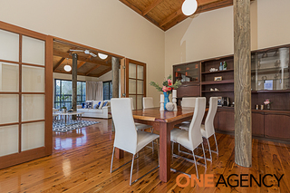 Dining Area (2016-10-12)