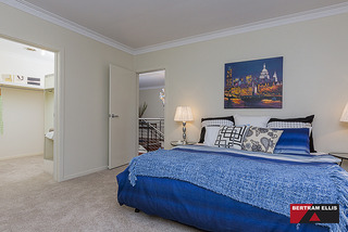 Bedroom 1 (2015-08-26)
