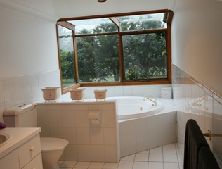 Ensuite (2010-10-13)