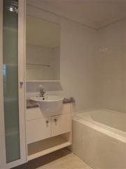 Ensuite (2011-03-30)