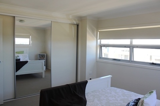 Bedroom 1 (2016-06-15)