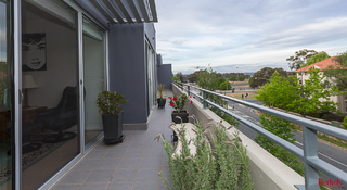 Standard Photo (2019-04-15)