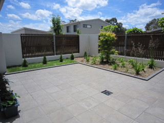 Courtyard (2010-11-23)