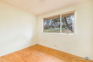 Bedroom (2015-08-25)