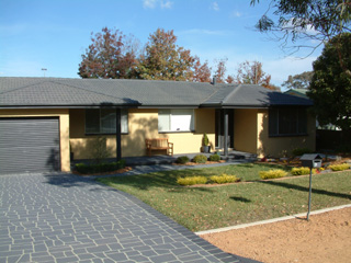 Front view (2003-04-23)