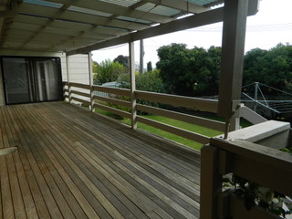 Decking (2012-04-10)