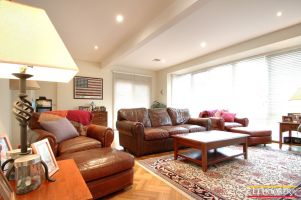 Family Room (2011-08-15)