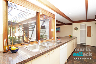 Kitchen (2011-02-02)
