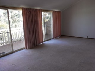 Formal Living Room (2012-01-11)