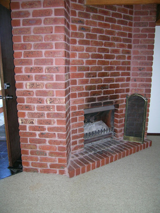 Open fireplace (2004-12-22)
