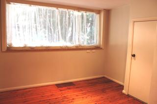 8a McKenzie Avenue Wollongong - Dining (2015-03-04)